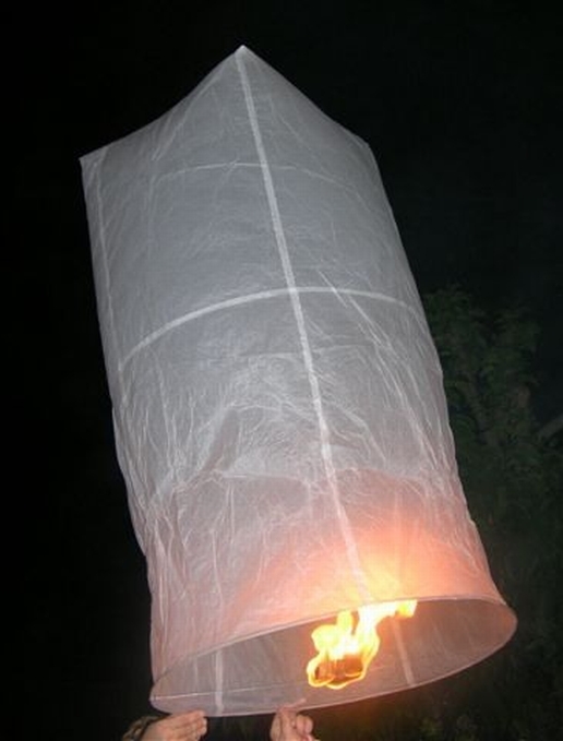 sky latern take off