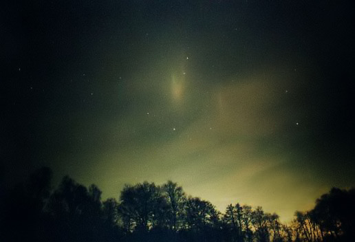 light pillars near Helvesiek, Germany