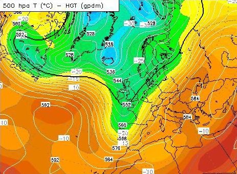 relative humidity at 500 hPa pressure level